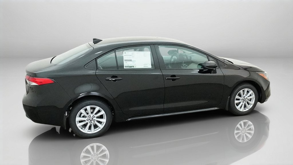 New 2027 Toyota Corolla LE w/ LE Premium Package FWD image 8