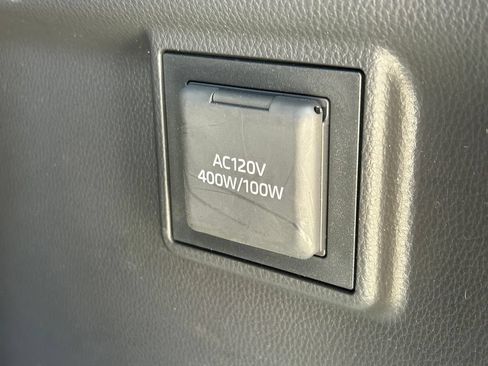 Used 2024 Lexus GX 550 w/ Accessory Package (Z1) AWD/4WD image 15