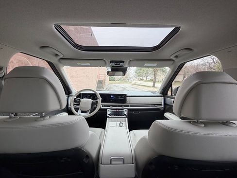 Used 2024 Hyundai Santa Fe Limited image 19