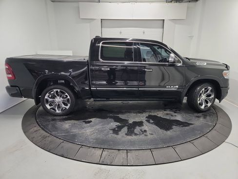 Used 2019 RAM 1500 Limited image 11