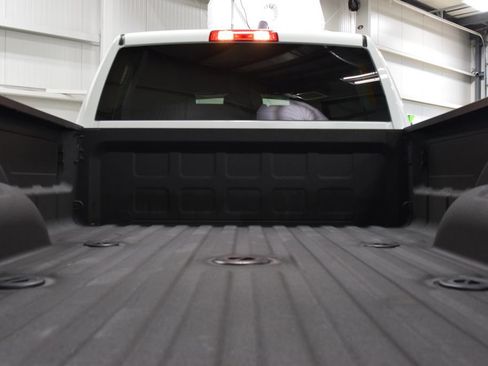 Used 2024 RAM 3500 Tradesman AWD/4WD image 23
