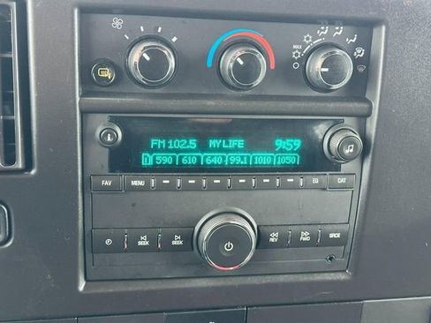 Certified 2024 Chevrolet Express 2500 w/ Driver Convenience Package image 17