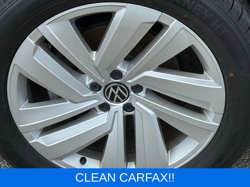 Used 2023 Volkswagen Atlas Cross Sport SE AWD/4WD image 13