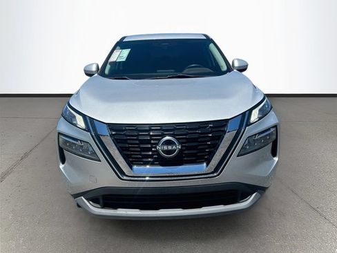 Used 2023 Nissan Rogue SV AWD/4WD image 2