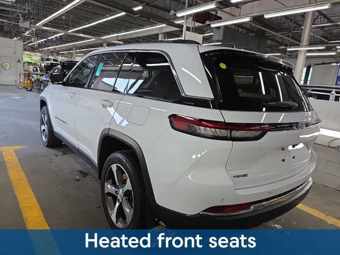 Used 2023 Jeep Grand Cherokee 4WD 4xe image 13