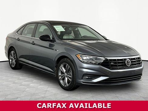 Used 2020 Volkswagen Jetta R-Line w/ R-Line Cold Weather Package FWD image 3