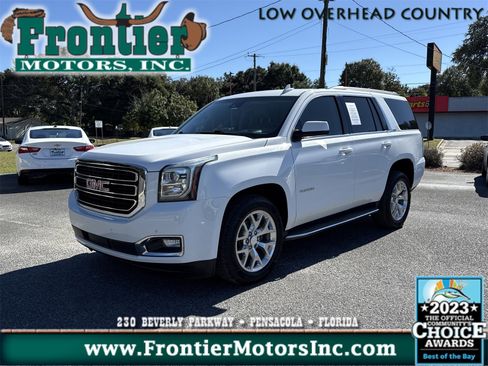 Used 2017 GMC Yukon SLT image 1