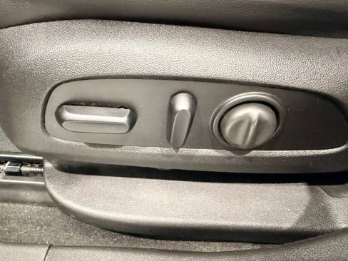 Used 2018 GMC Acadia Denali w/ Technology Package image 34