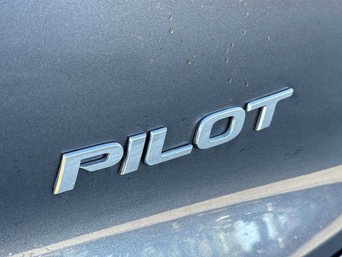 Used 2019 Honda Pilot EX-L image 12