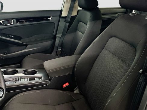 Used 2024 Honda Civic EX image 18