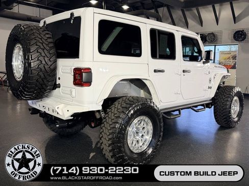 Used 2025 Jeep Wrangler Unlimited Rubicon 4xe w/ Safety Group AWD/4WD image 23