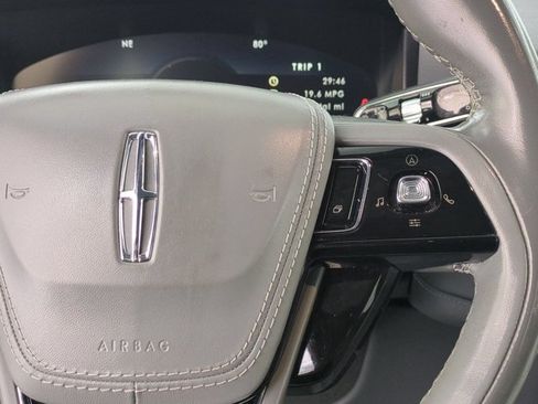 Used 2020 Lincoln Aviator Reserve AWD/4WD image 30