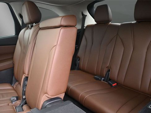 Used 2022 Acura MDX SH-AWD w/ Technology Package image 12