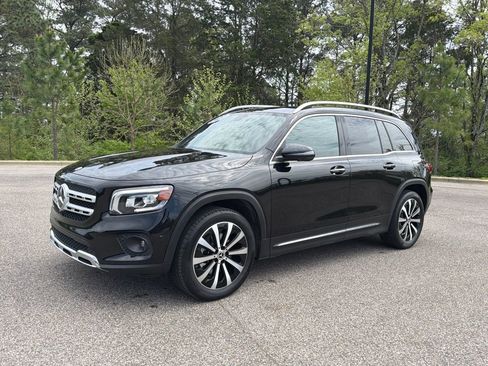 Used 2022 Mercedes-Benz GLB 250 image 5