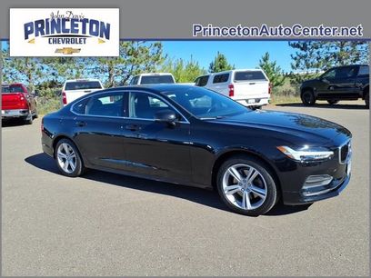 Used 2019 Volvo S90 T5 Momentum