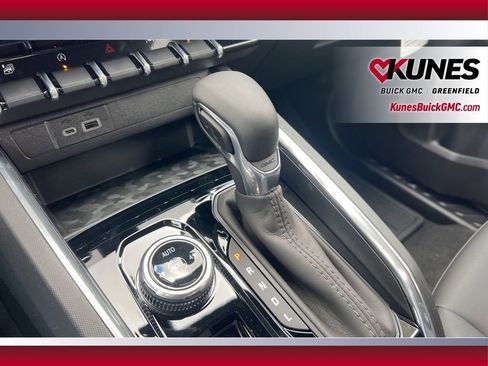 New 2026 GMC Canyon Elevation image 27