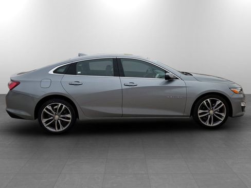 Used 2024 Chevrolet Malibu LT FWD image 5