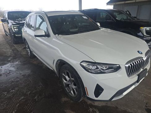 Used 2023 BMW X3 xDrive30i image 3