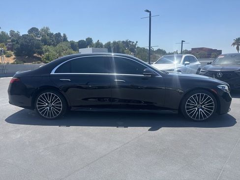 Used 2022 Mercedes-Benz S 500 4MATIC image 4