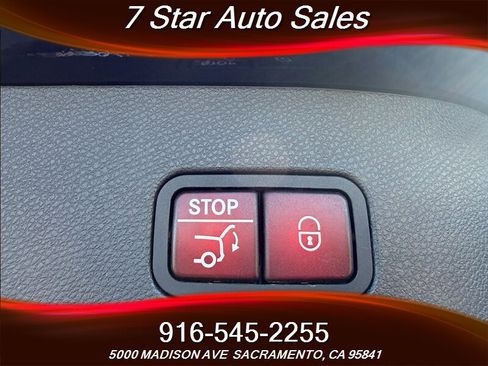 Used 2018 Mercedes-Benz GLS 550 4MATIC image 30