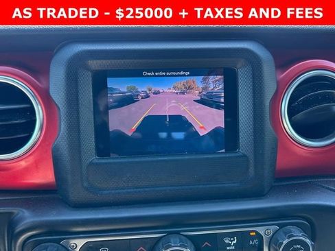 Used 2020 Jeep Gladiator Rubicon image 24