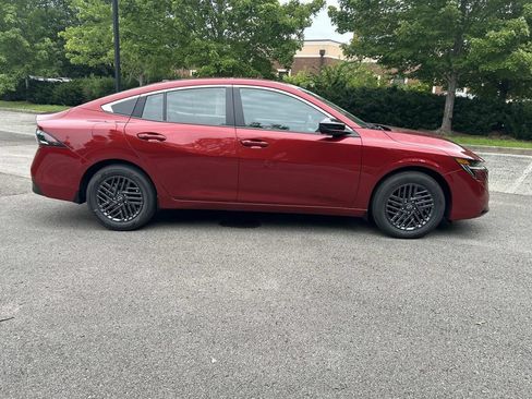 New 2026 Nissan Sentra SV w/ Floor Mat Package FWD image 8