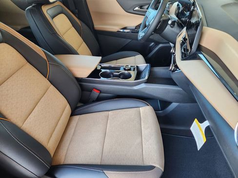 New 2026 Chevrolet Equinox ACTIV w/ Convenience Package III image 10