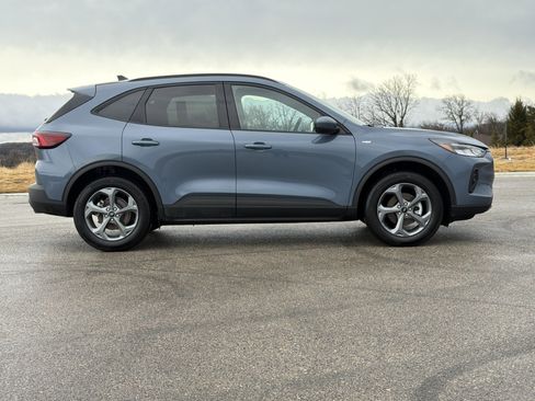 Used 2025 Ford Escape ST-Line Select image 24