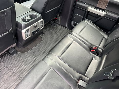 Used 2018 Ford F250 Lariat w/ Lariat Ultimate Package image 12