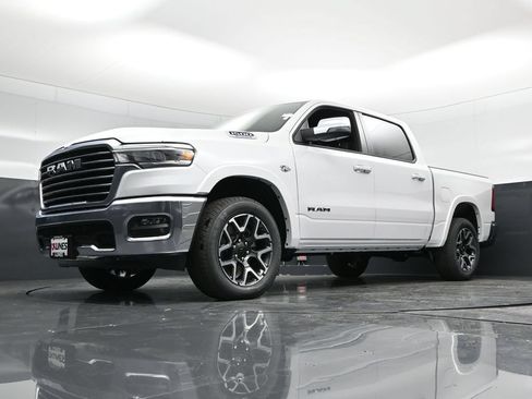 New 2026 RAM 1500 Laramie AWD/4WD image 55
