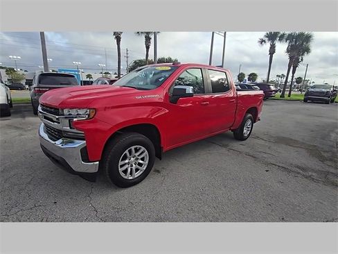 Used 2022 Chevrolet Silverado 1500 LT image 38