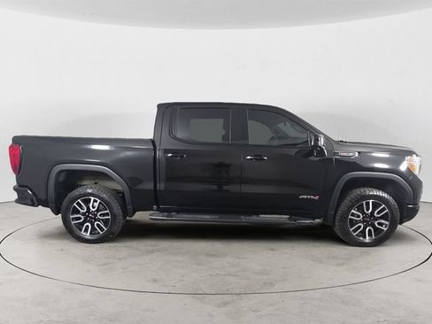Used 2020 GMC Sierra 1500 AT4 w/ AT4 Premium Package AWD/4WD image 4