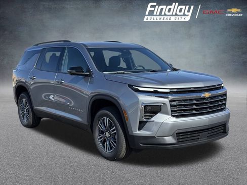 New 2026 Chevrolet Traverse LT w/ Driver Confidence Package image 1