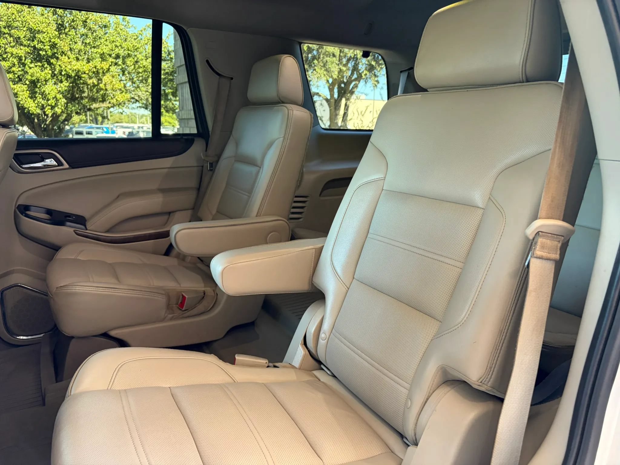 Used 2019 GMC Yukon Denali w/ Denali Ultimate Package RWD image 13