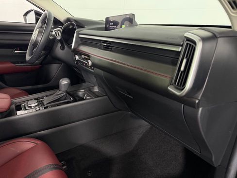 Used 2025 MAZDA CX-50 AWD 2.5 Hybrid w/ Cargo Package image 32