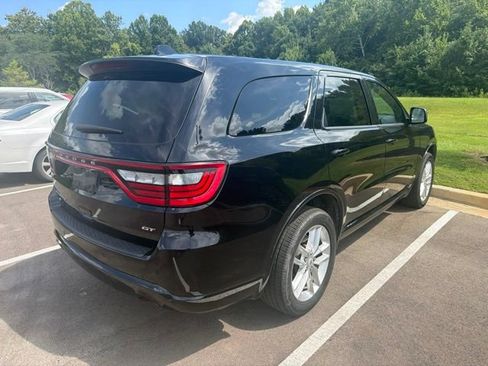 Used 2025 Dodge Durango GT AWD/4WD image 3