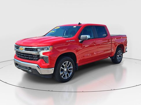 Used 2023 Chevrolet Silverado 1500 LT AWD/4WD image 2