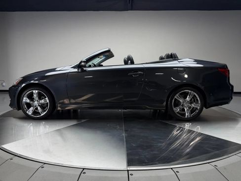 Used 2010 Lexus IS 250C RWD image 4