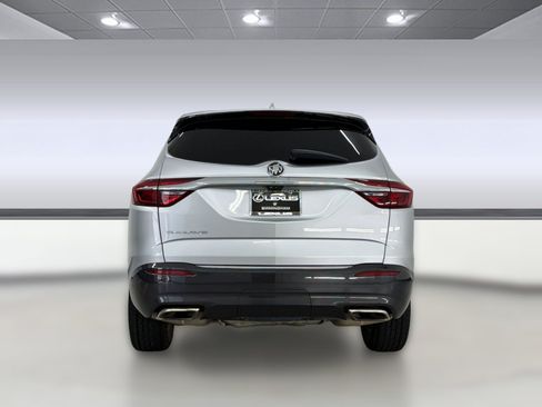Used 2020 Buick Enclave Essence w/ Sound and Sites Package FWD image 10