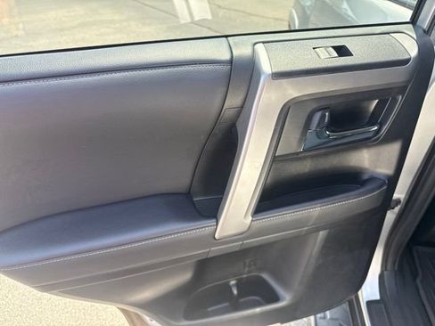 Used 2024 Toyota 4Runner SR5 Premium w/ SR5 Premium Package AWD/4WD image 23