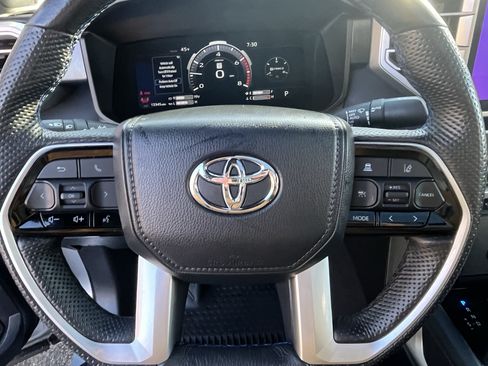Used 2024 Toyota Tundra Platinum AWD/4WD image 21