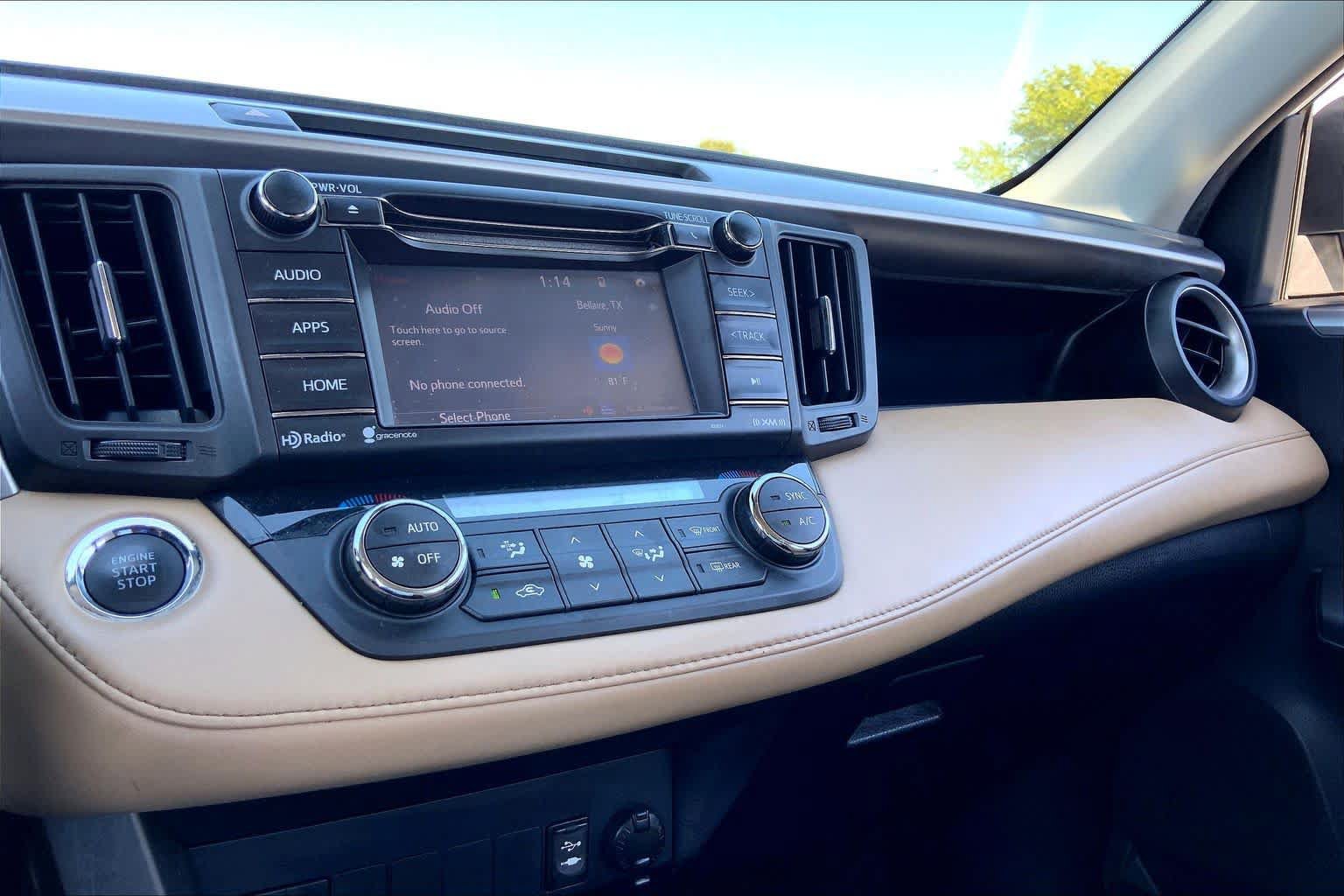 Used 2018 Toyota RAV4 XLE FWD image 35