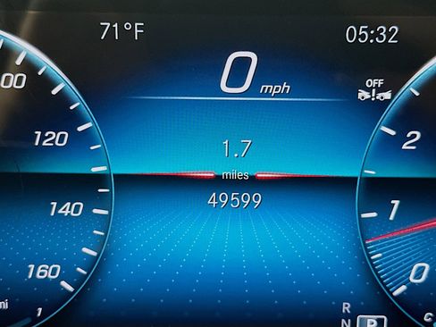 Used 2023 Mercedes-Benz GLB 250 image 19