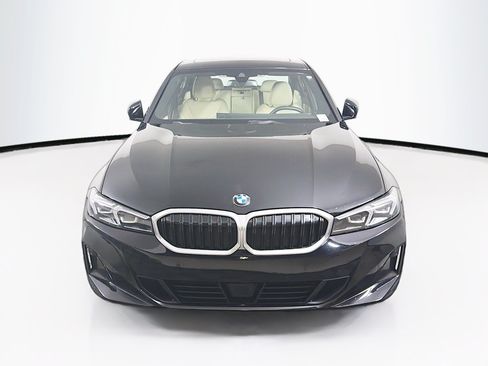 Used 2025 BMW 330i Sedan RWD image 2