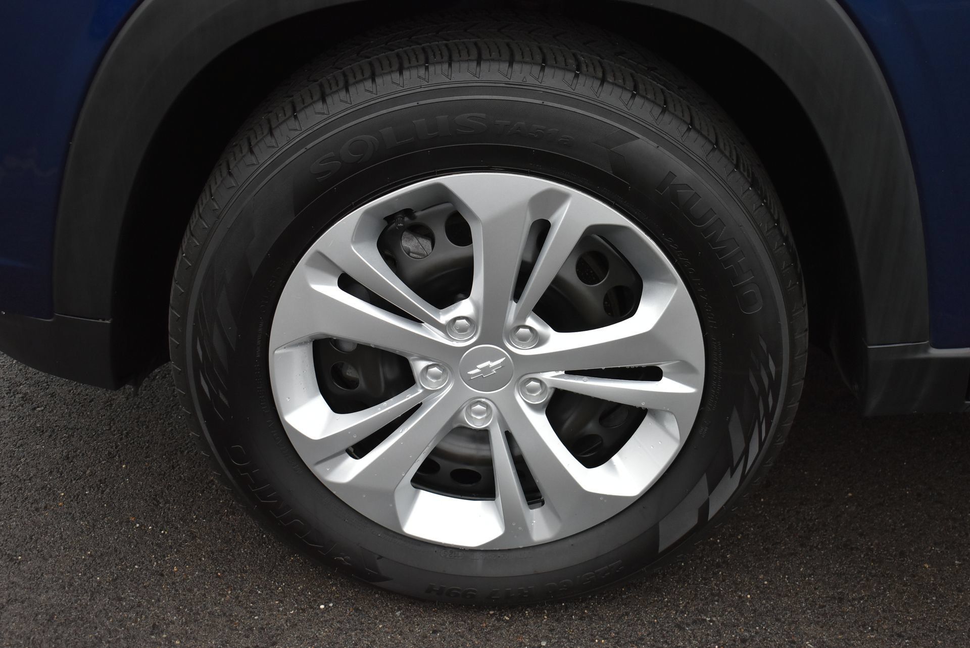 Used 2024 Chevrolet Trax LS FWD image 10
