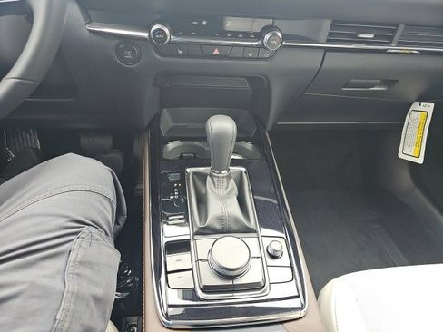 New 2025 MAZDA CX-30 AWD 2.5 S w/ Premium Package image 19