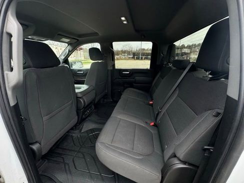 Used 2020 Chevrolet Silverado 2500 LT w/ Convenience Package image 15