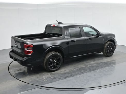 New 2025 Ford Maverick Lobo AWD/4WD image 39