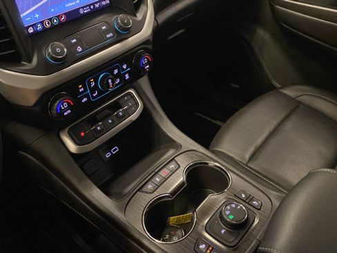 Used 2023 GMC Acadia SLT w/ Elevation Edition AWD/4WD image 21