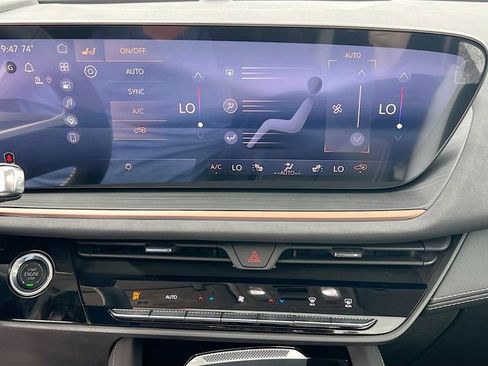 New 2026 Buick Envision Sport Touring AWD/4WD image 11